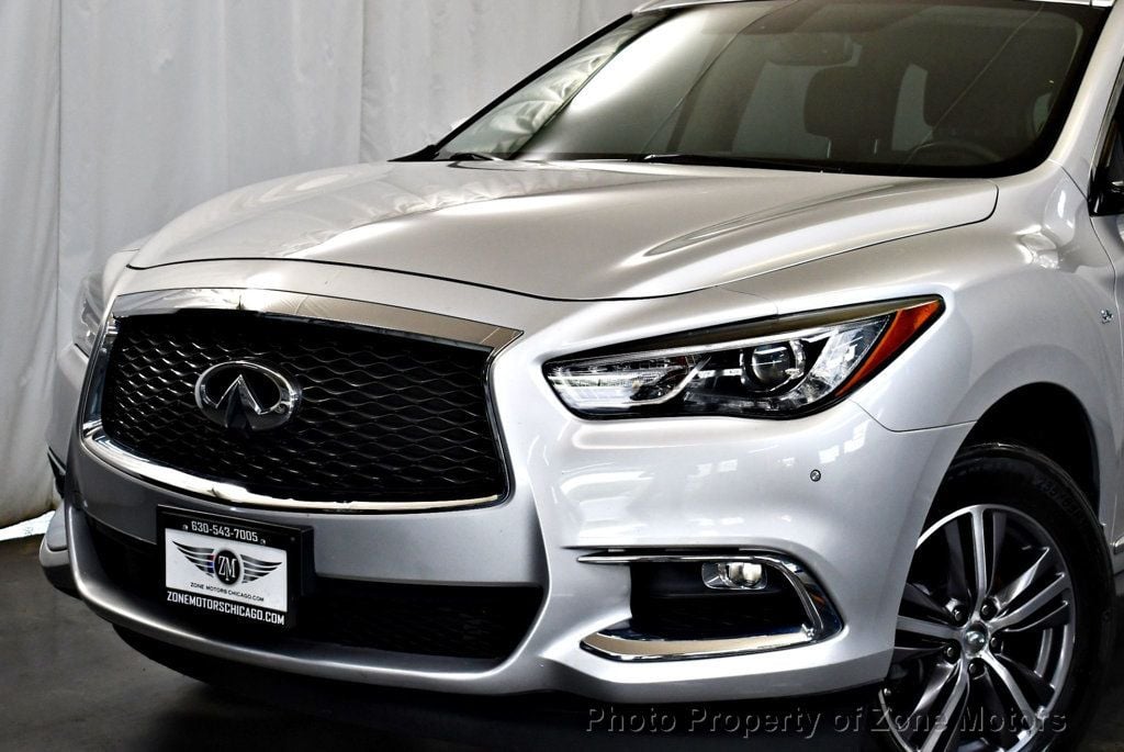 2017 Infiniti QX60 photo 2