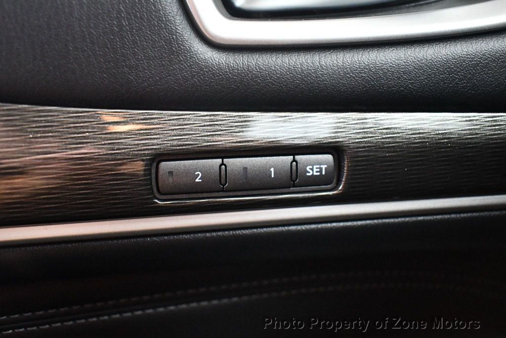 2017 Infiniti QX60 photo 31