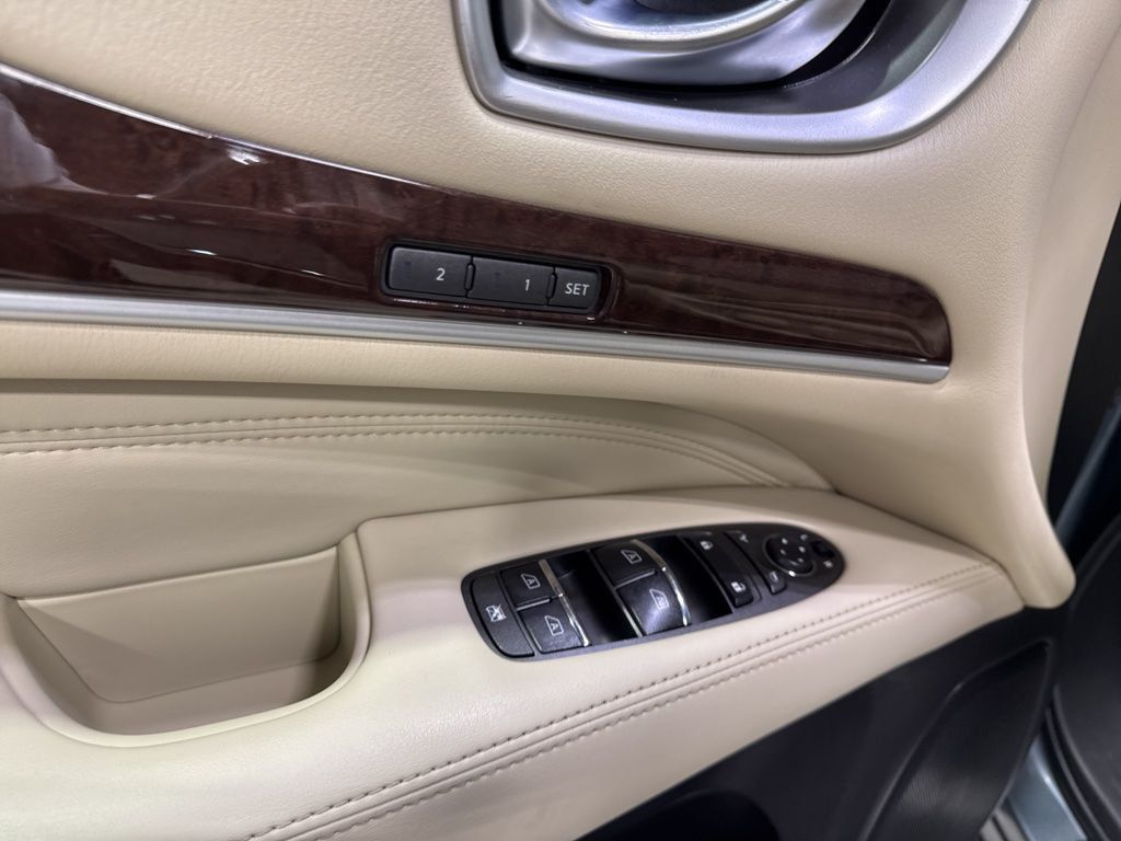 2017 INFINITI QX60 AWD - 23028658 - 30
