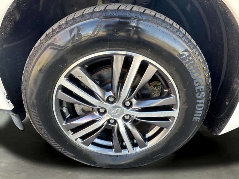 2017 INFINITI QX60 AWD - 22952541 - 29