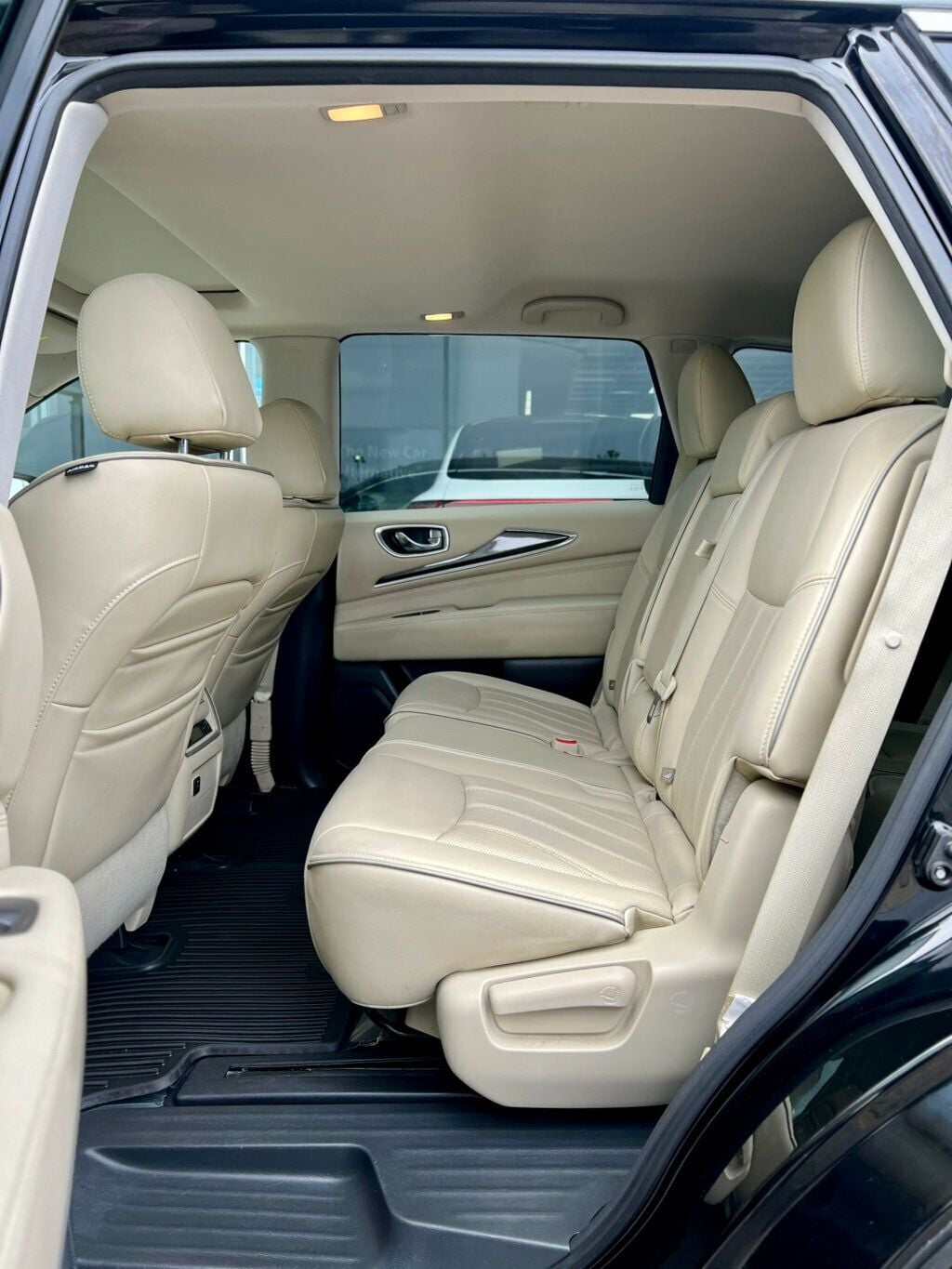 2017 INFINITI QX60 AWD - 22998440 - 16