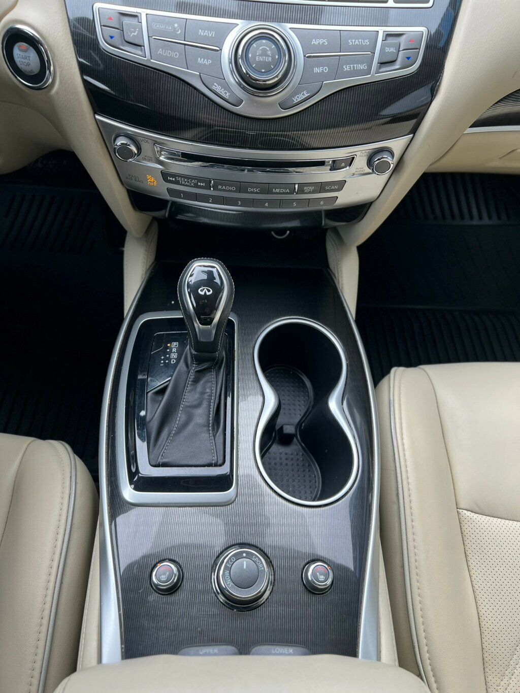 2017 INFINITI QX60 AWD - 22998440 - 31