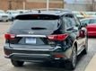 2017 INFINITI QX60 AWD - 22998440 - 40