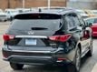 2017 INFINITI QX60 AWD - 22998440 - 4