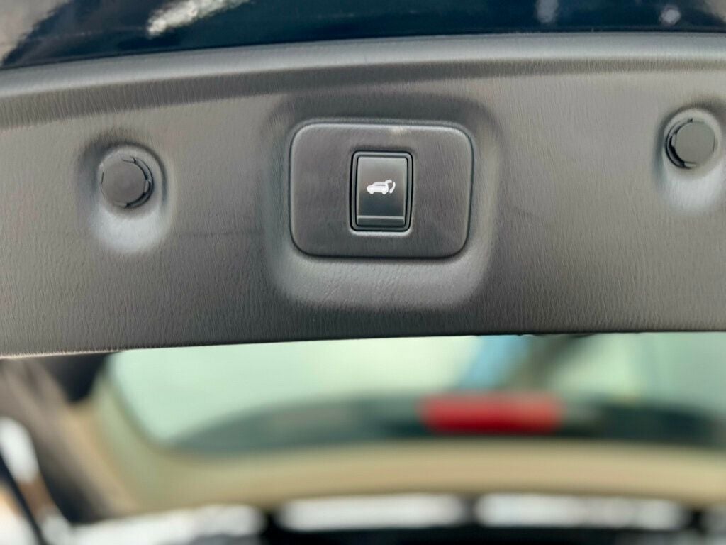 2017 INFINITI QX60 AWD - 22998440 - 8