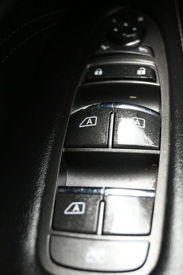 2017 INFINITI QX60 AWD - 22979427 - 32