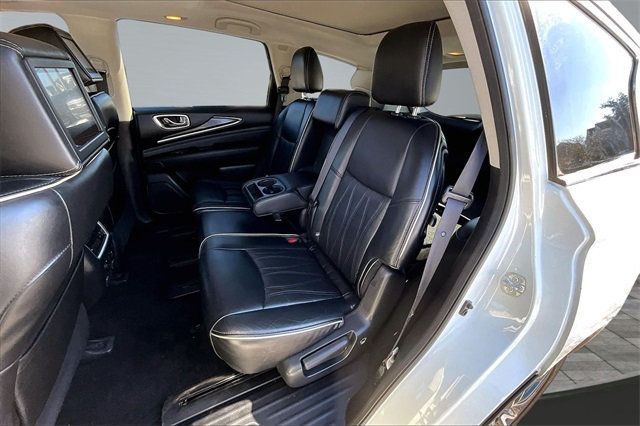 2017 INFINITI QX60 AWD - 22979451 - 16