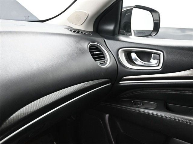 2017 Infiniti QX60 photo 11