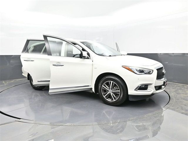 2017 Infiniti QX60 photo 33