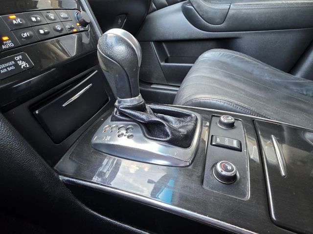 2017 INFINITI QX70 AWD - 23070380 - 19