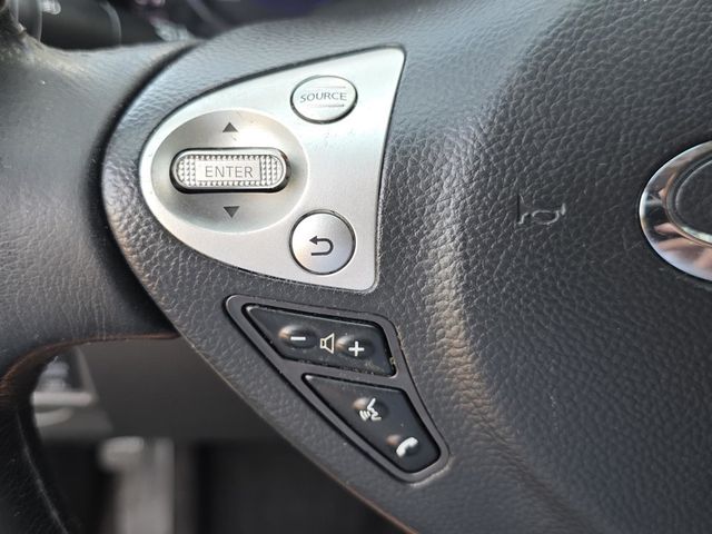 2017 INFINITI QX70 AWD - 23070380 - 22