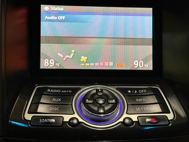 2017 INFINITI QX70 AWD - 22976697 - 39