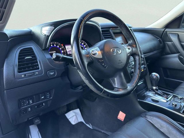 2017 INFINITI QX70 AWD - 22985455 - 13