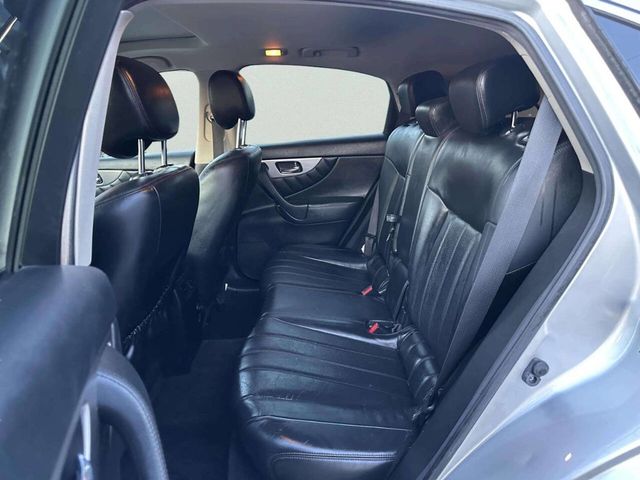 2017 INFINITI QX70 AWD - 22985455 - 16