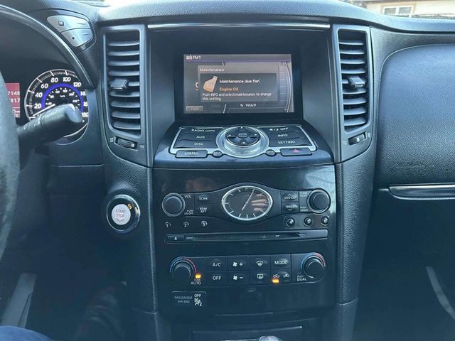 2017 INFINITI QX70 AWD - 22985455 - 27