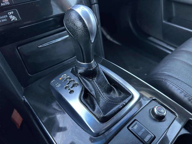 2017 INFINITI QX70 AWD - 22985455 - 29