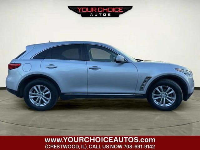 2017 INFINITI QX70 AWD - 22985455 - 5