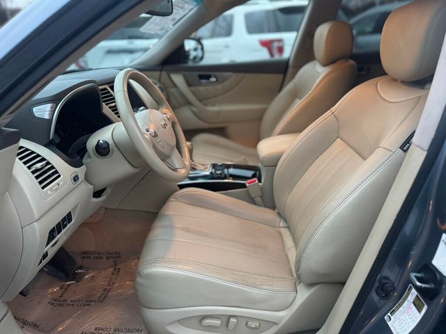 2017 INFINITI QX70 RWD - 22943230 - 11