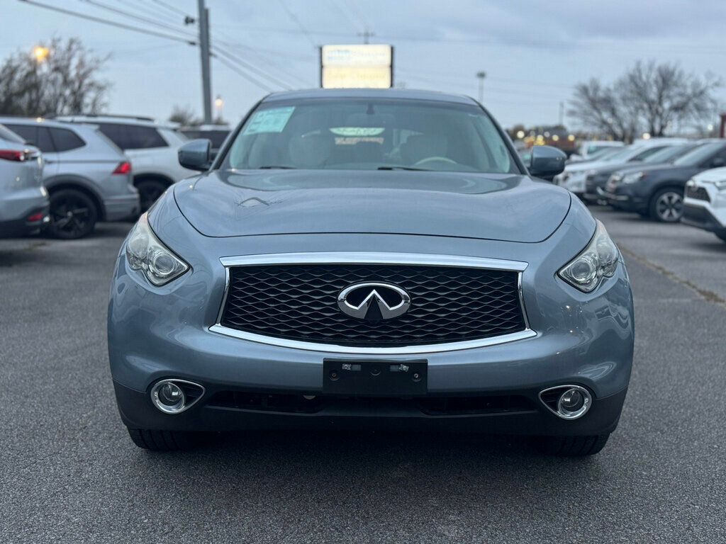 2017 INFINITI QX70 RWD - 22943230 - 8