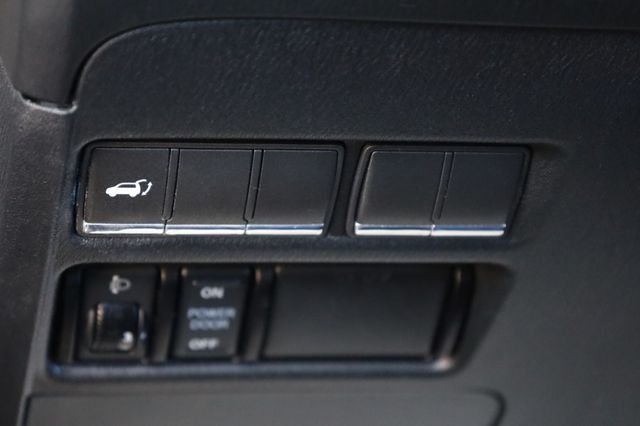 2017 INFINITI QX80  - 22935909 - 30