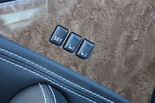 2017 INFINITI QX80  - 22935909 - 32