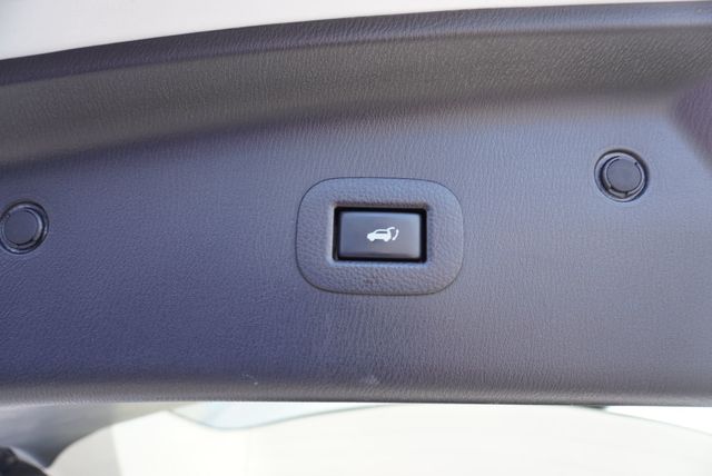 2017 INFINITI QX80  - 23081207 - 22