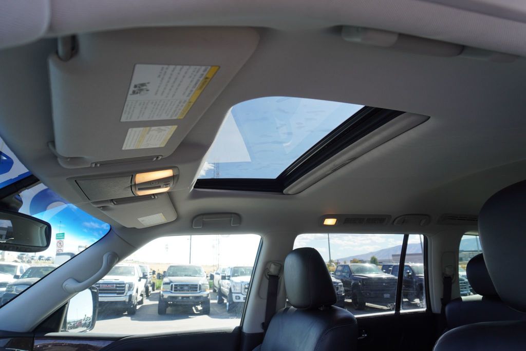 2017 INFINITI QX80  - 23081207 - 39
