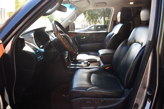 2017 INFINITI QX80 AWD - 23074354 - 14