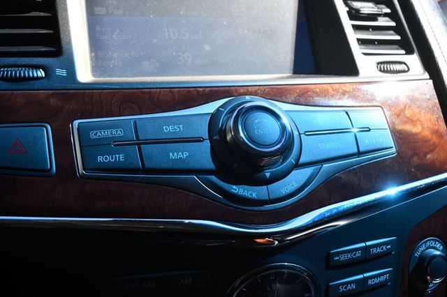 2017 INFINITI QX80 AWD - 23074354 - 21