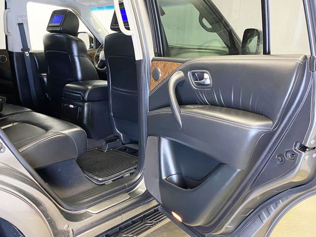 2017 INFINITI QX80 AWD - 22924535 - 55