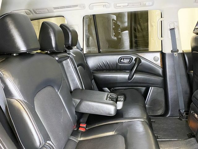 2017 INFINITI QX80 AWD - 22924535 - 57