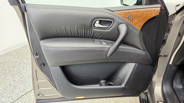 2017 INFINITI QX80 AWD - 23086503 - 10