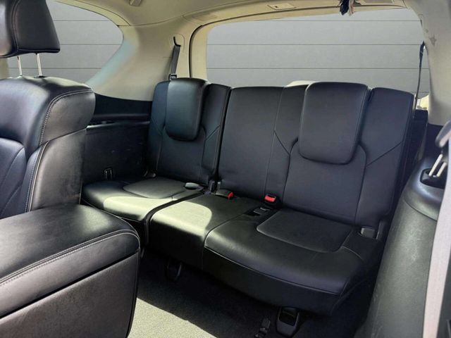 2017 INFINITI QX80 Base AWD 4dr SUV - 22929893 - 18