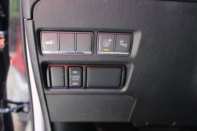2017 INFINITI QX80 RWD - 23024719 - 24