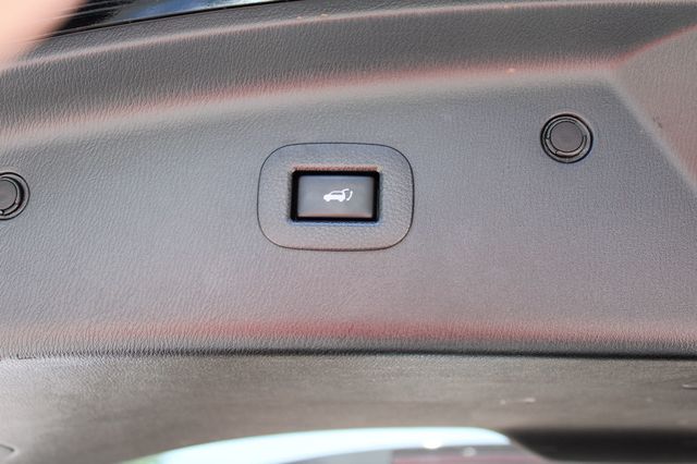 2017 INFINITI QX80 RWD - 23024719 - 31