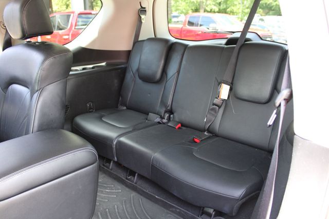 2017 INFINITI QX80 RWD - 23024719 - 36