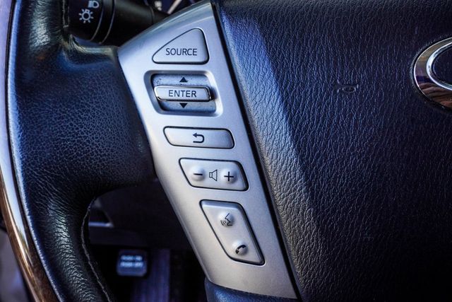 2017 INFINITI QX80 RWD - 22930902 - 25