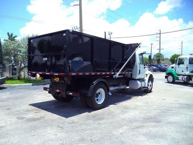2017 International 4300 14FT SWITCH-N-GO..ROLLOFF TRUCK SYSTEM WITH CONTAINER.. - 21647452 - 9