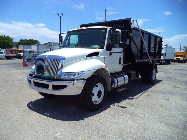 2017 International 4300 14FT SWITCH-N-GO..ROLLOFF TRUCK SYSTEM WITH CONTAINER.. - 21647452 - 1