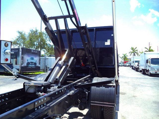 2017 International 4300 14FT SWITCH-N-GO..ROLLOFF TRUCK SYSTEM WITH CONTAINER.. - 21647452 - 33