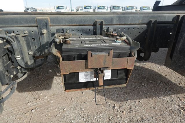 2017 Isuzu NRR (18ft Flatbed dump ICC Bumper) - 22969718 - 25