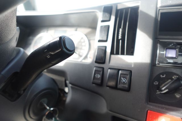 2017 Isuzu NRR (18ft Flatbed dump ICC Bumper) - 22969718 - 48