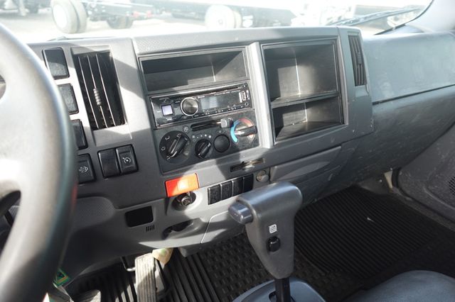 2017 Isuzu NRR (18ft Flatbed dump ICC Bumper) - 22969718 - 49