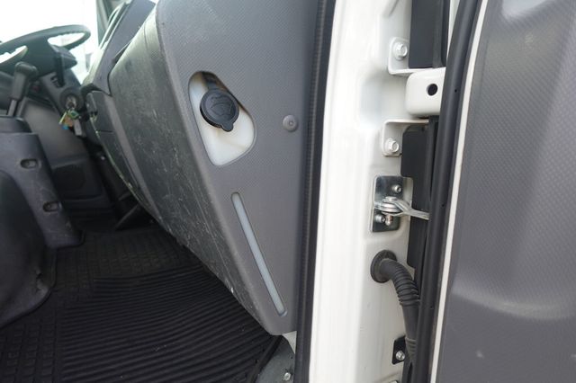 2017 Isuzu NRR (18ft Flatbed dump ICC Bumper) - 22969718 - 61