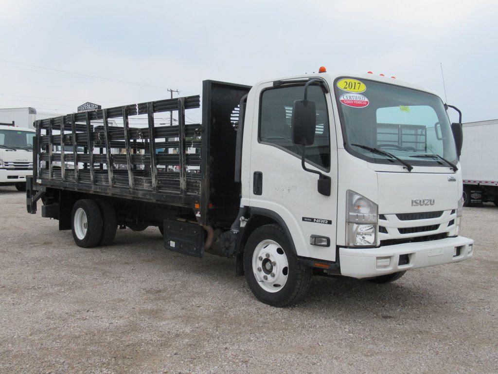 2017 Isuzu NRR (18ft Stake Bed with Liftgate) - 22459935 - 52