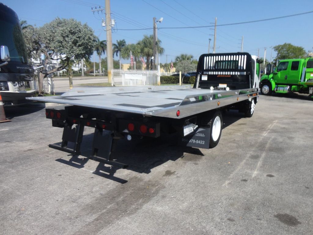 2017 Isuzu NRR 21' JERRDAN ROLLBACK TOW TRUCK. - 21831947 - 9