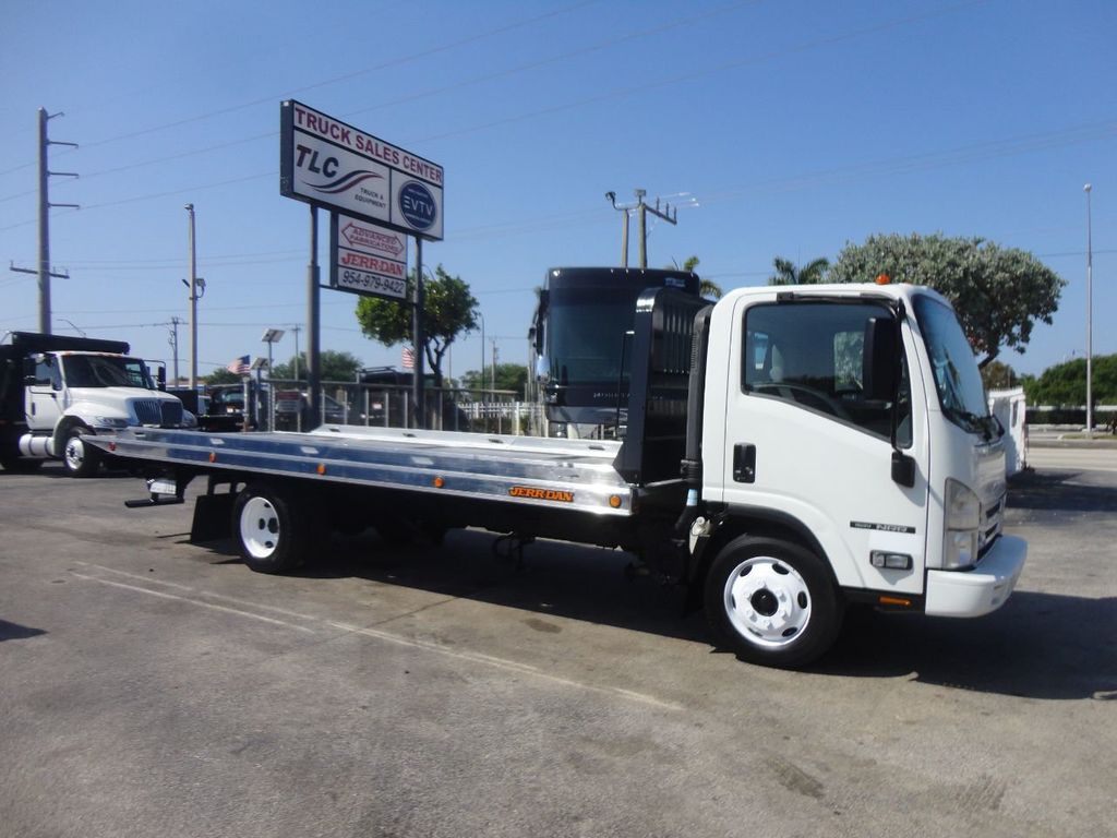 2017 Isuzu NRR 21' JERRDAN ROLLBACK TOW TRUCK. - 21831947 - 12