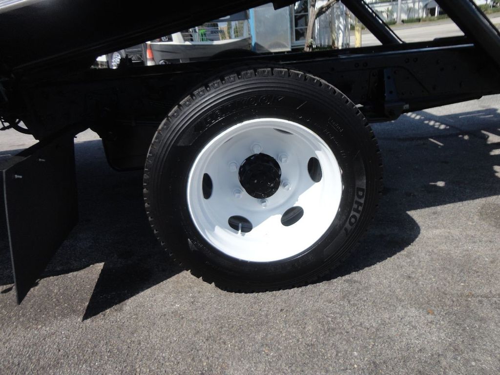 2017 Isuzu NRR 21' JERRDAN ROLLBACK TOW TRUCK. - 21831947 - 27