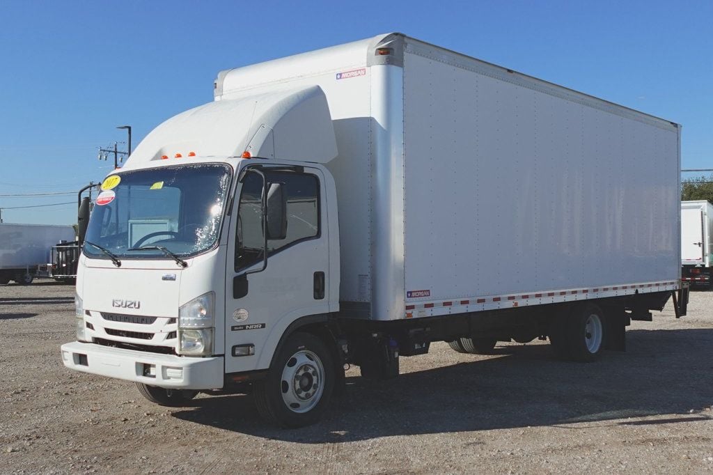 2017 Isuzu NRR (24ft Box with Gate) - 22660907 - 2