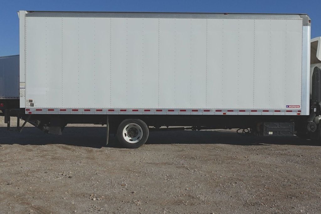 2017 Isuzu NRR (24ft Box with Gate) - 22660907 - 7